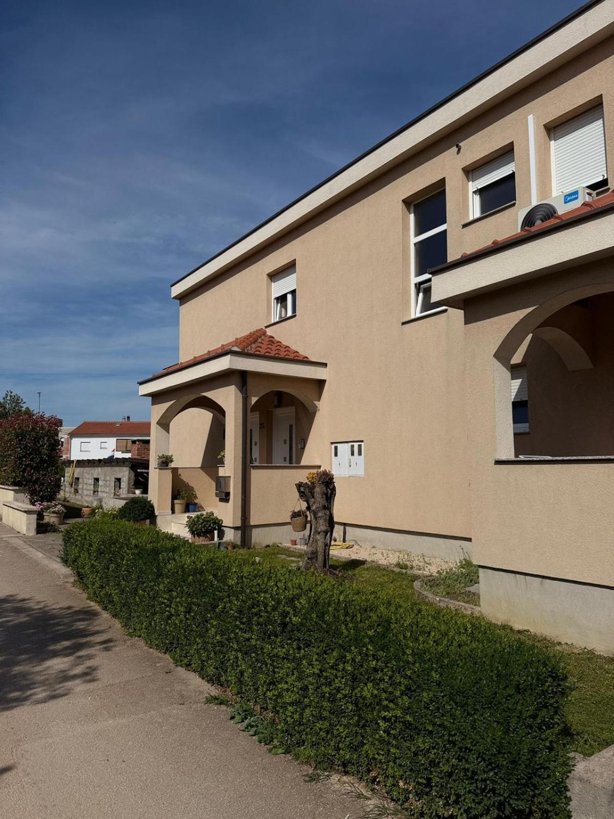 Apartments Lotta Задар Екстериор снимка
